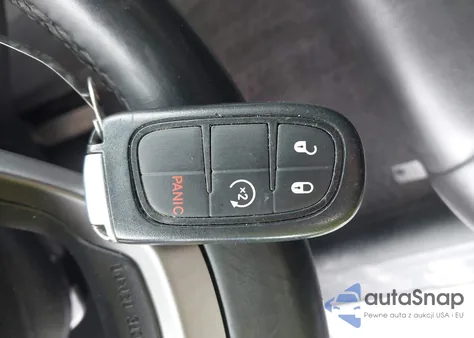 2019 Jeep Cherokee Latitude Plus 4X4 из США, поврежденный, VIN 1C4PJMLN2KD229494